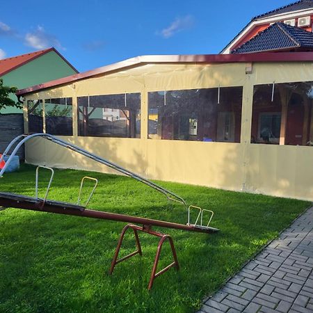 Restaurace A Penzion U Jessyho Perná Exteriör bild